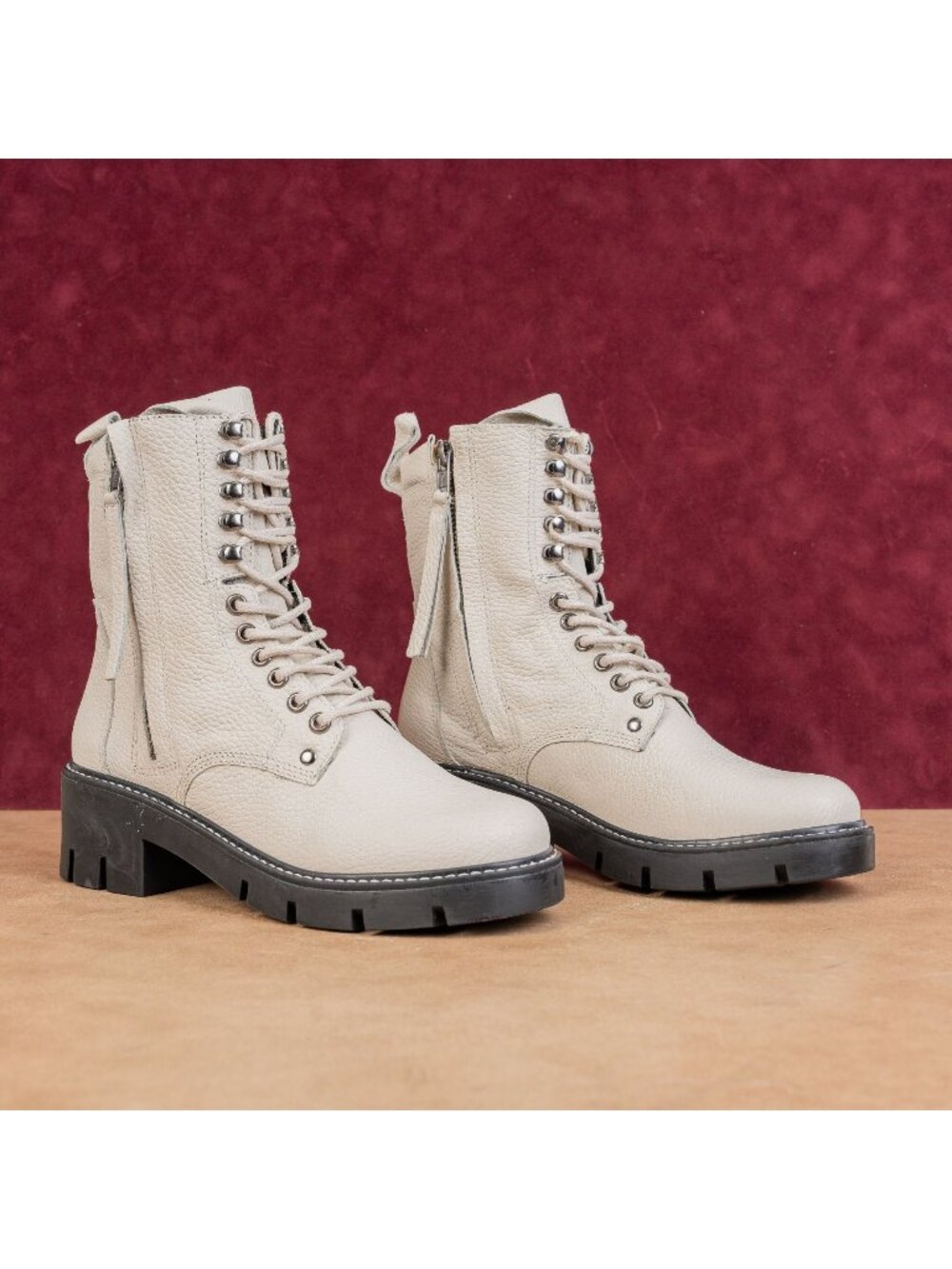 Golo Women Peace Off White Leather Festival Party Lace Zip Combat boots sz 7.5